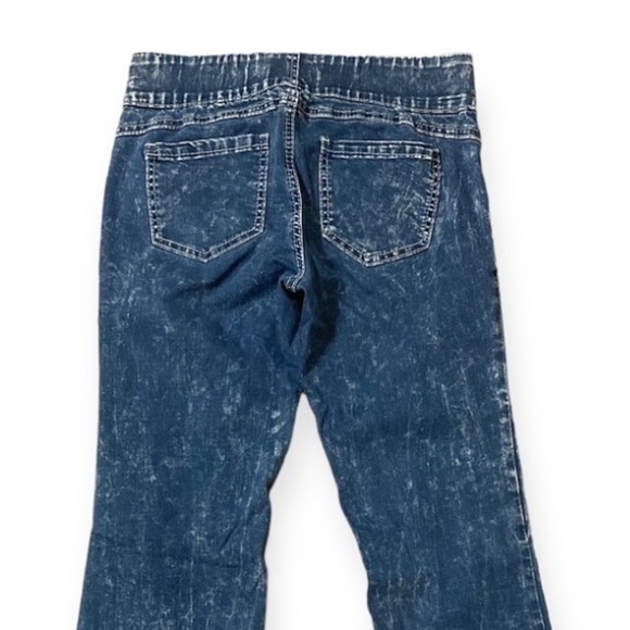 Amethyst Jeans | Women’s Bootcut Low-Rise Acid Wash Jeans - Picture 4 of 5